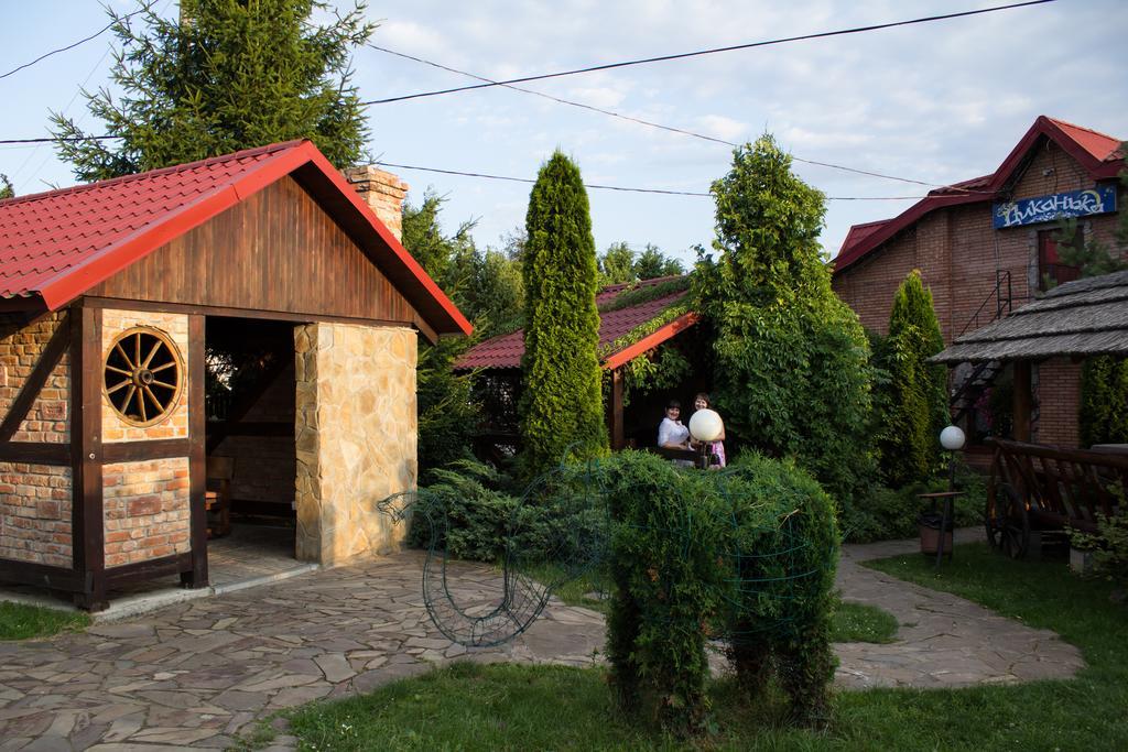 Галицька Корона Davidov Bagian luar foto