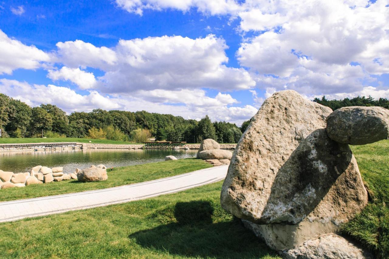 Галицька Корона Davidov Bagian luar foto